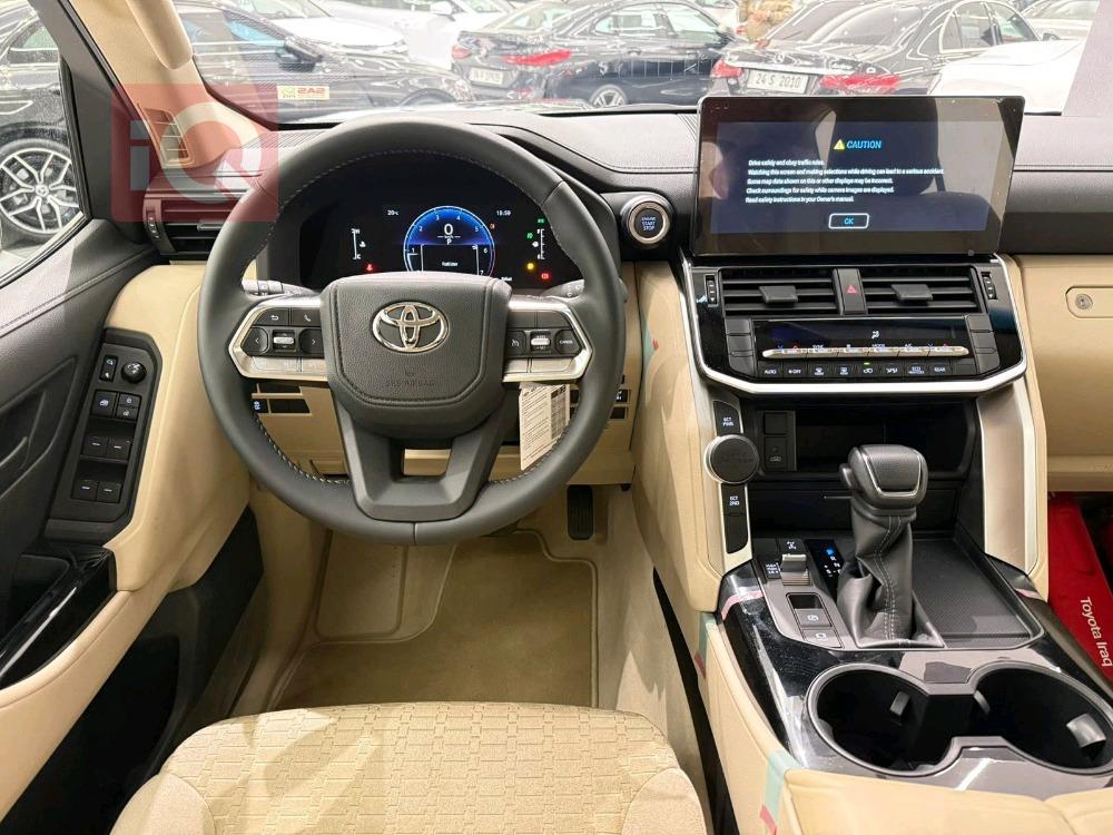 تويوتا لاندكروزر